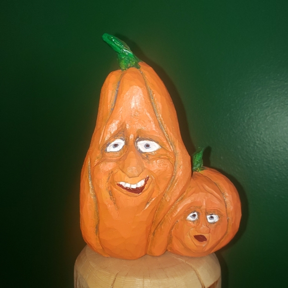 Wooden Pumpkin - Picture 2 of 7